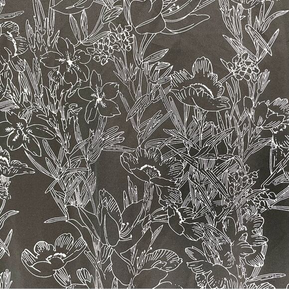 Ann Taylor Petite Black and White Floral V-neck Sleeveless Jumpsuit S - Picture 12 of 14